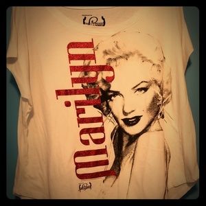 Short Sleeved Marilyn Monroe t shirt